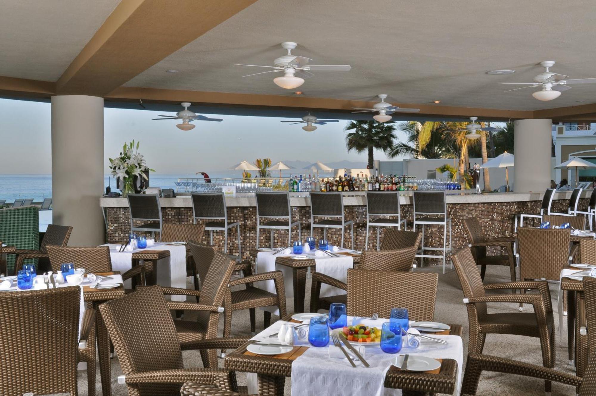 Sunset Plaza Beach Resort Puerto Vallarta All Inclusive Екстер'єр фото