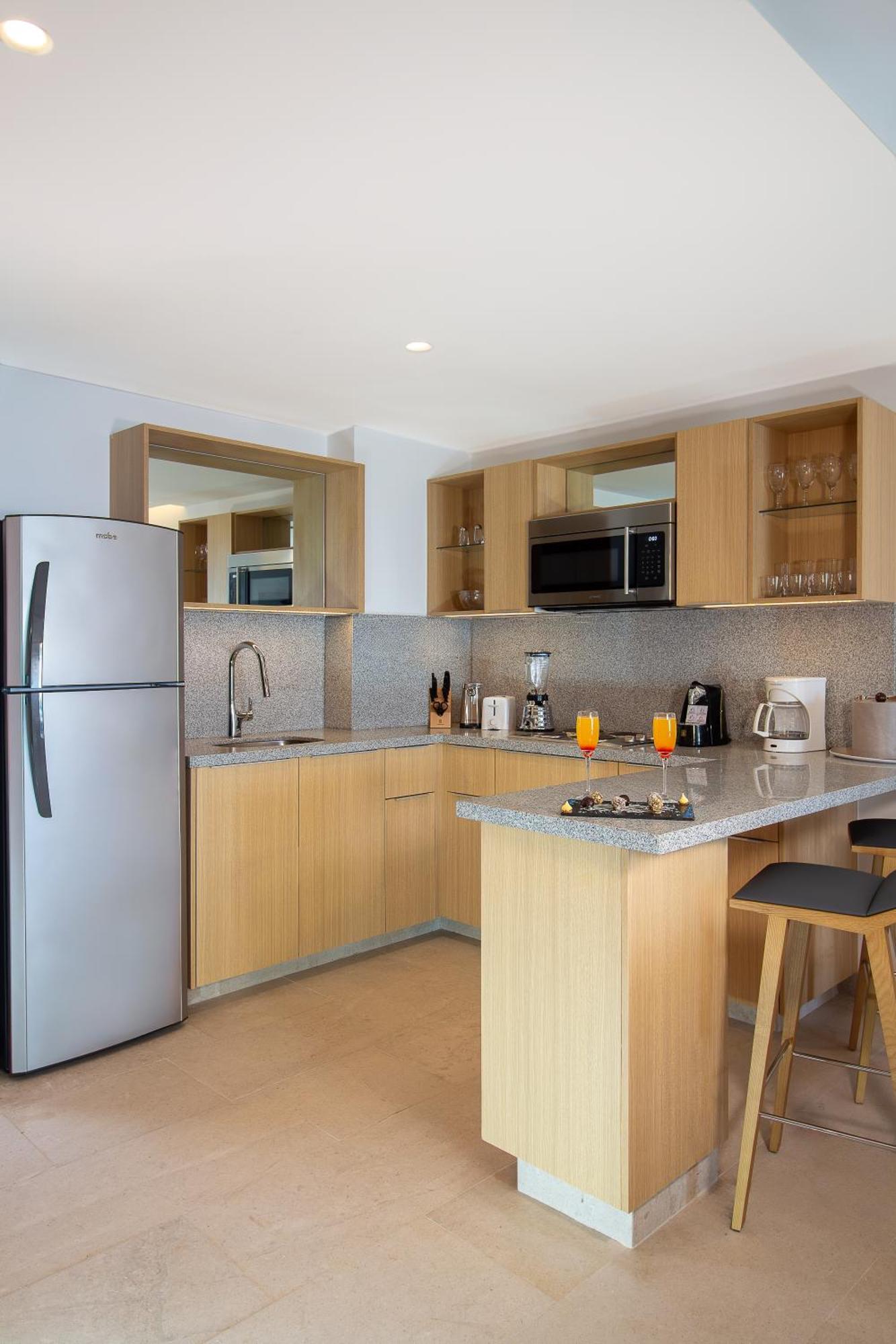 Sunset Plaza Beach Resort Puerto Vallarta All Inclusive Екстер'єр фото