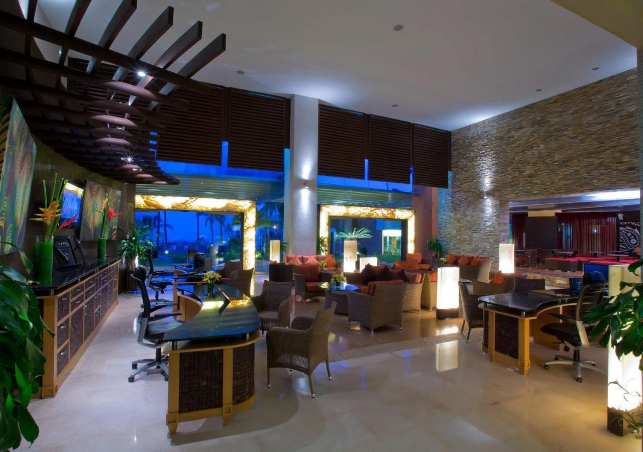 Sunset Plaza Beach Resort Puerto Vallarta All Inclusive Екстер'єр фото