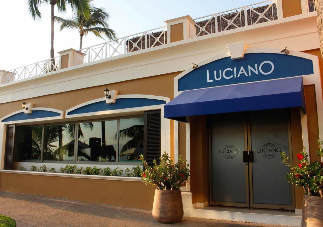 Sunset Plaza Beach Resort Puerto Vallarta All Inclusive Екстер'єр фото